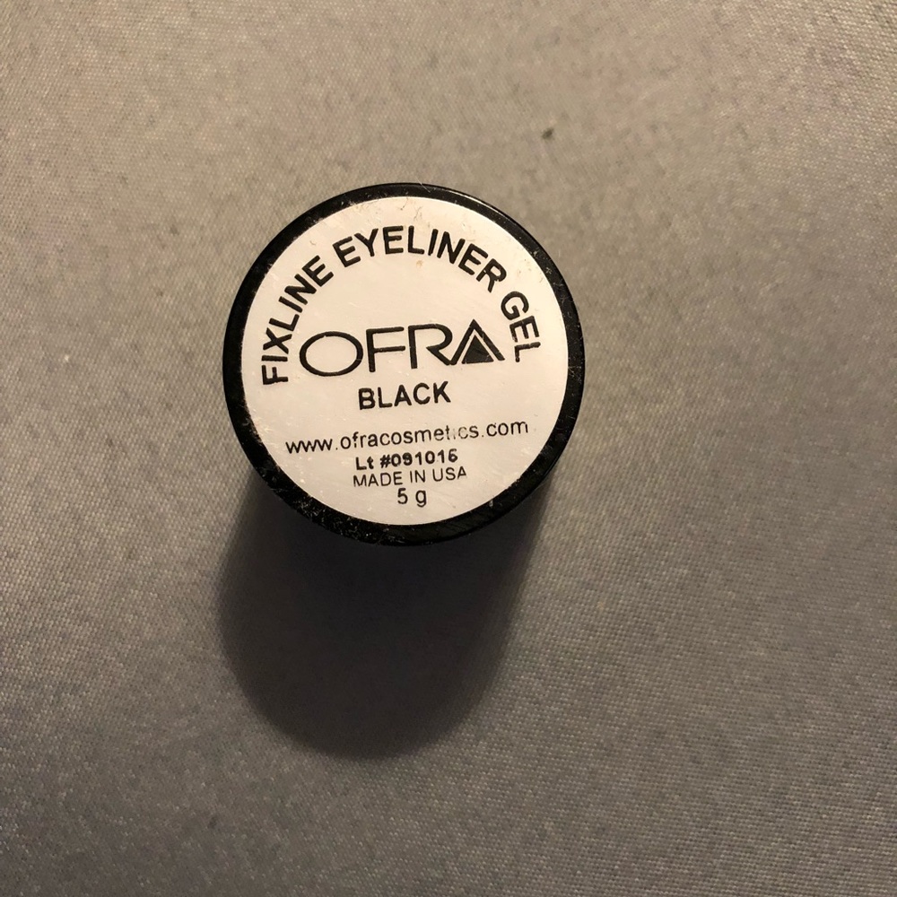 Black ofra eyeliner